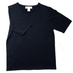 Sutton l Studio for Bloomingdales Black Top Sweater